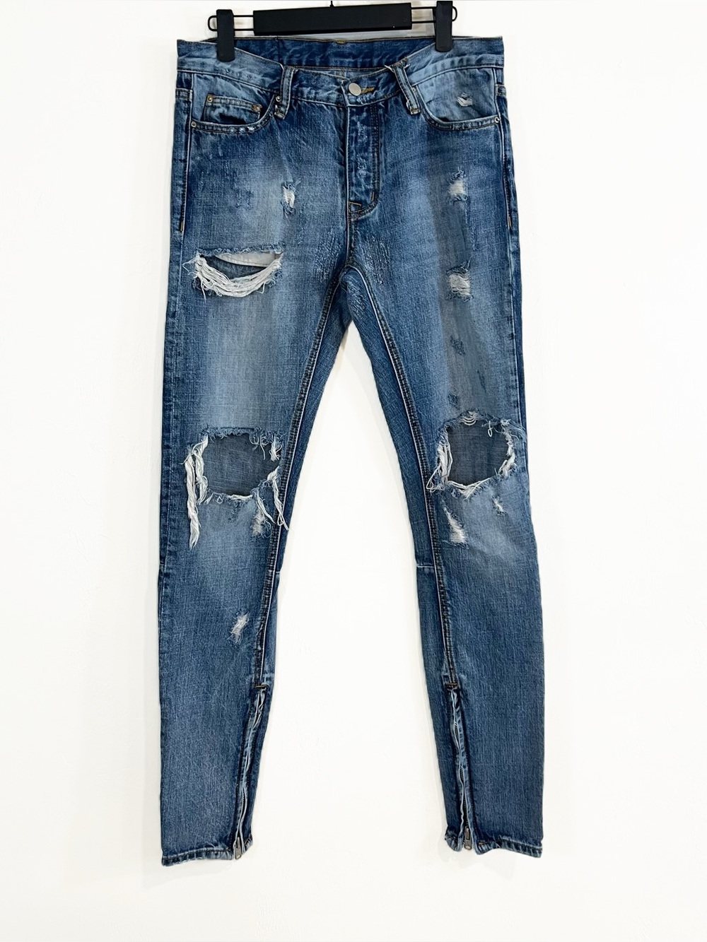 MNML Men's Distressed Zipper Skinny Leg Denim Jeans Size 30 X 33